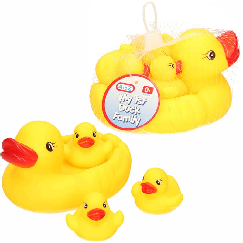 Mummy Ducks With 3 Babies