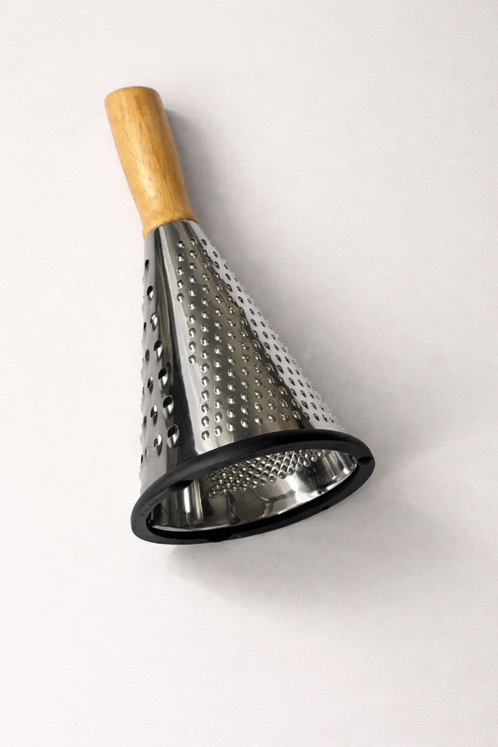 Grater SS with Wooden Handle 8"