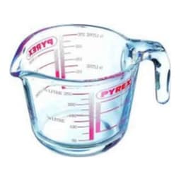 Pyrex 0.5Ltr Measure jug 1