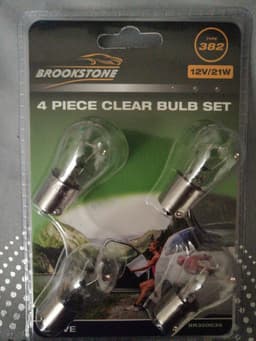 Brookstone 4pc Stop & Tail Light 1