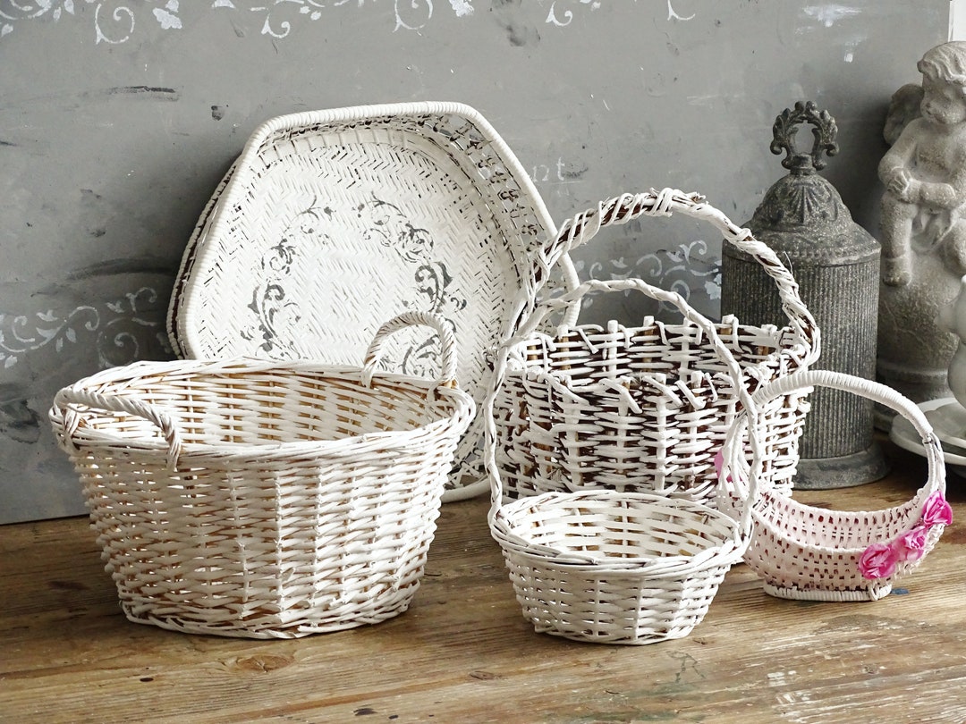 Posy Baskets Set of 2 - White image