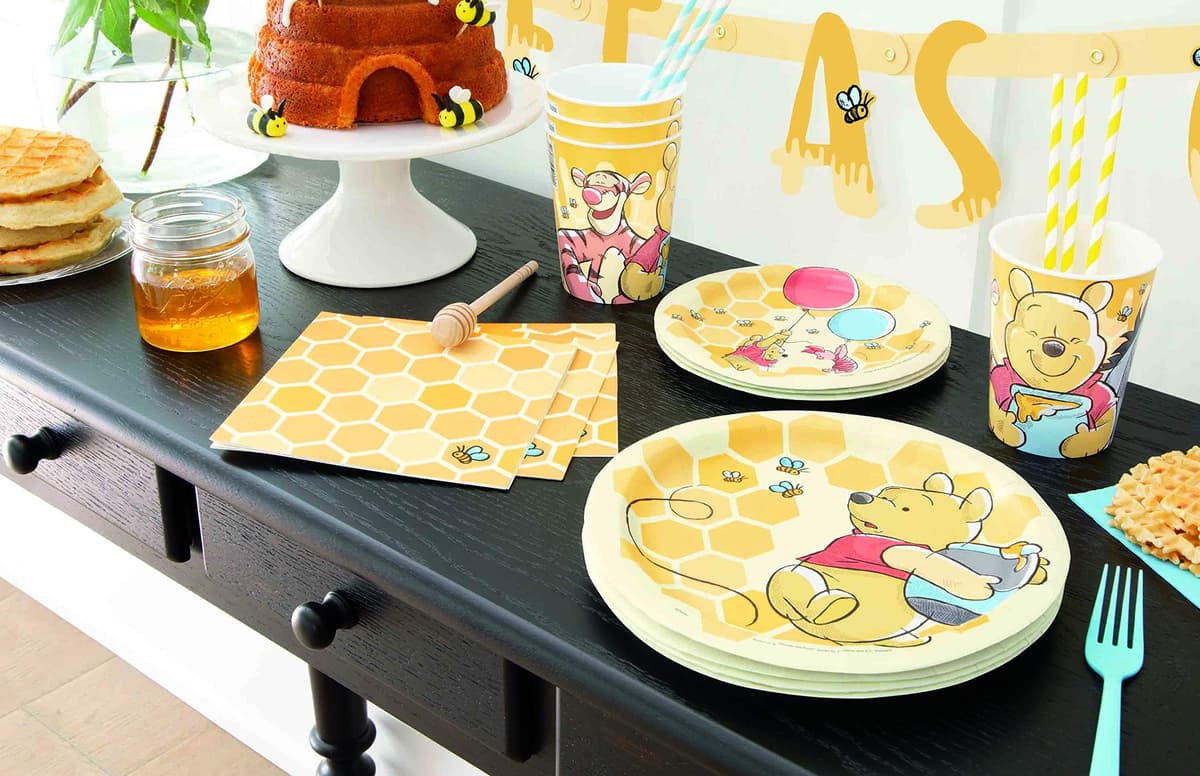 Unique Party 20 Winnie Sweet Lunch Naps