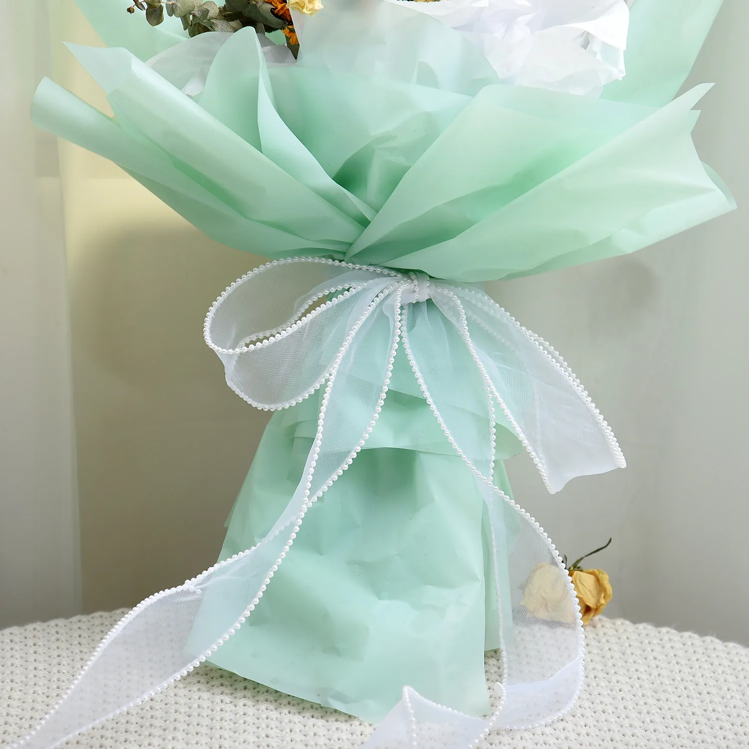 Ribbon Box 4.5m Organza with Floral Edge image