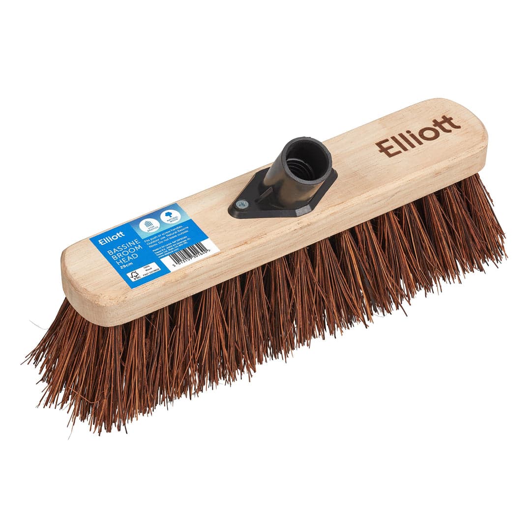 Elliott premium wooden handle with screw fitting and hangi