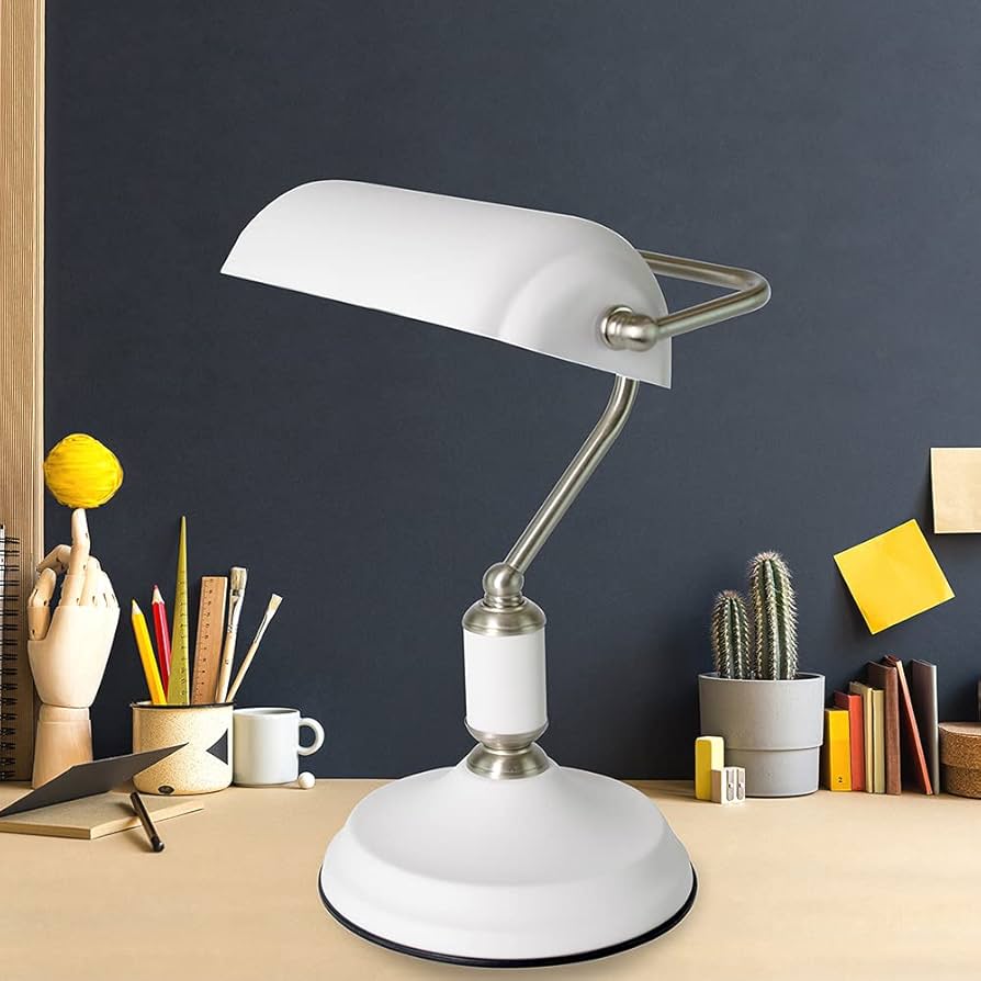 LLOYTRON  35w 'emperor' Bankers Lamp - image