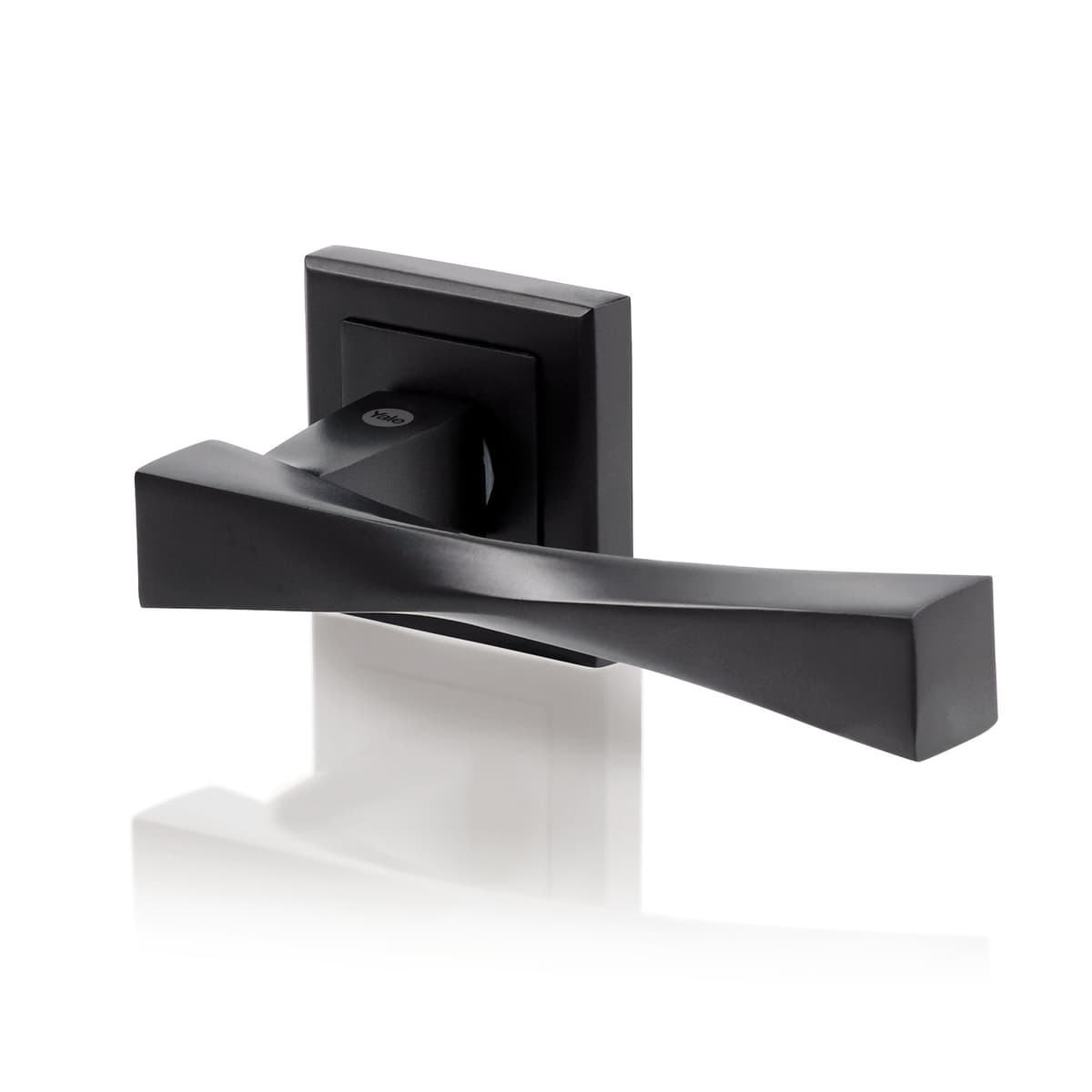YALE BLACK DOOR HANDLE VERONA EURO CYL ESCUTCHEON