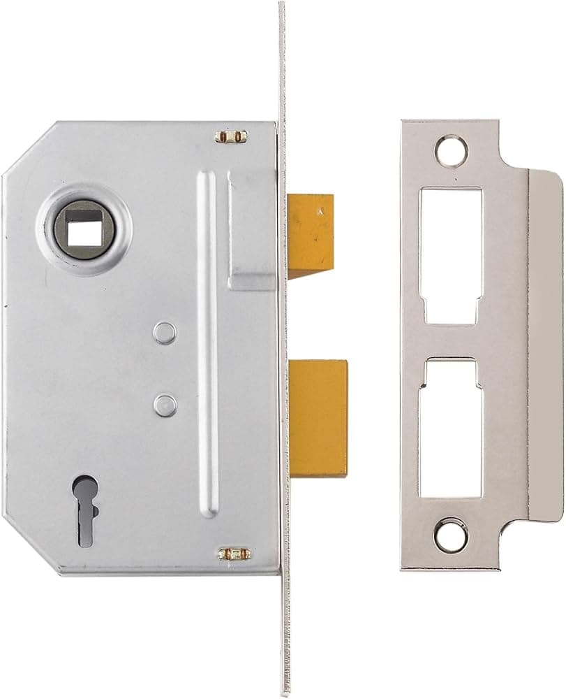 Yale Pm320 3 Lever Sash Lock 65mm CH
(P-M320-CH-65)