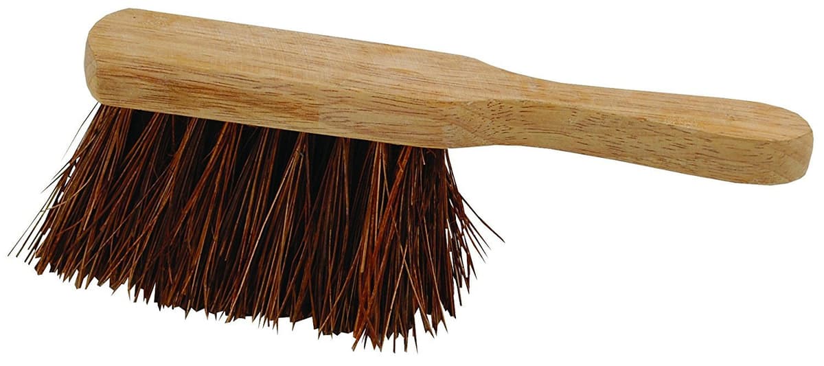 Elliotts FSC Wooden Hand Brush with Natural Bassine Fibres