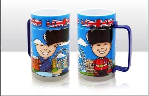 London Comical Scene Kids Spinning Plastic Mug