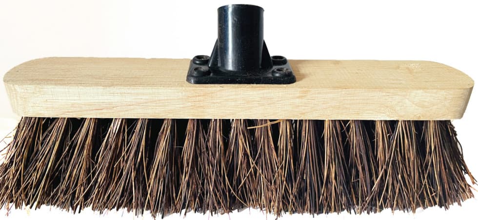 Broom Head 12 Inch Bassine