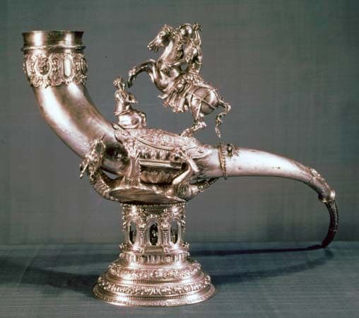 St George Horn